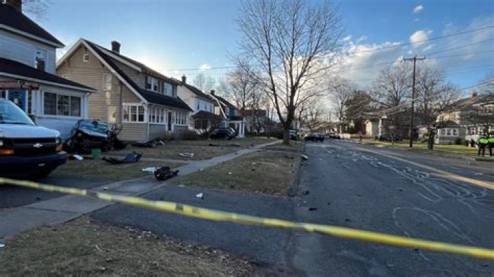 Aghast! Wethersfield, CT Car Accident: Teen Dead After Stolen Vhicle From Hartford Crashed Into A House In Wethersfield, What Did Police Say
