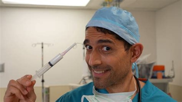 Anesthesiology Specialist Dr. Russell Biggs Passes Away in Tragic Paragliding Incident, Cause of Death Unclear