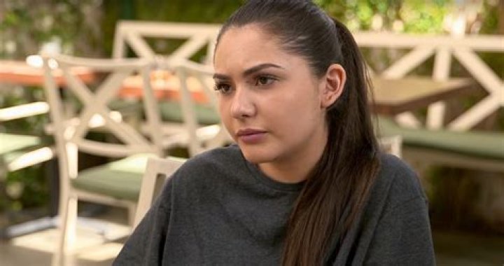 Atiana De La Hoya Net Worth: Details About Him, Career, Home, Age, Income