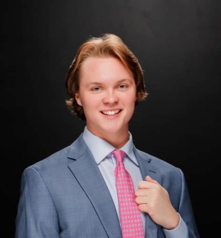 Bryson Burks Obituary News: Keller, Texas Teenager and Howard Payne University Football and Baseball Player, Bryson Burks Passes Away Suddenly
