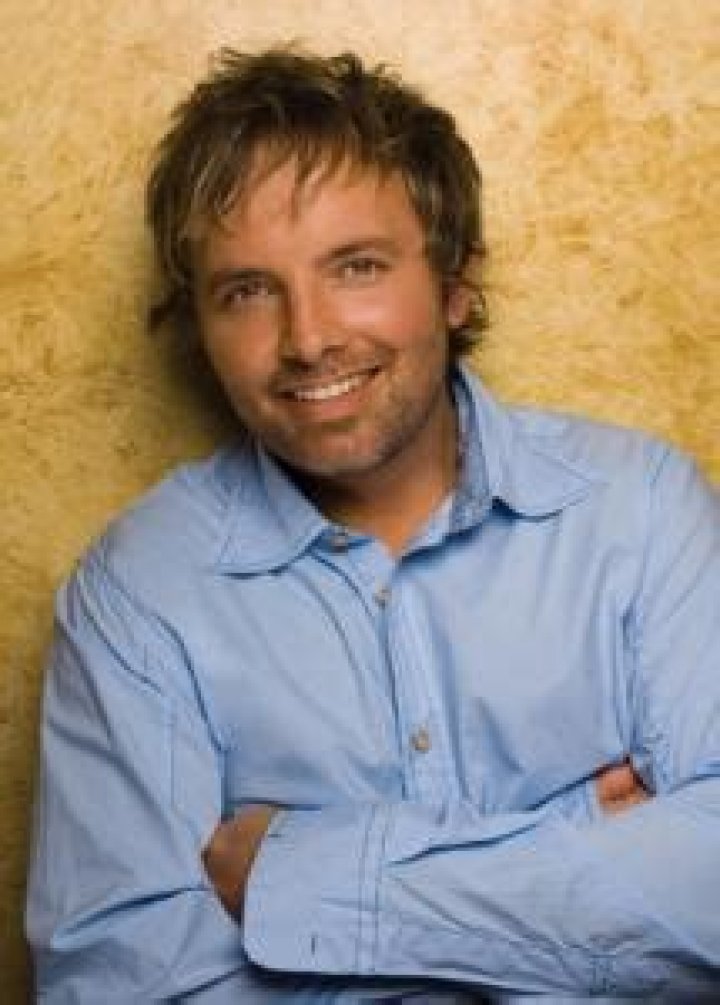 Chris Tomlin Our God Lyrics Spanish Translation