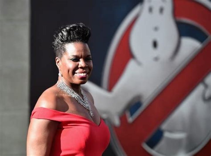 Discover Leslie Jones Net Worth: Details About Earnings, Age, Assets, Cars, Career