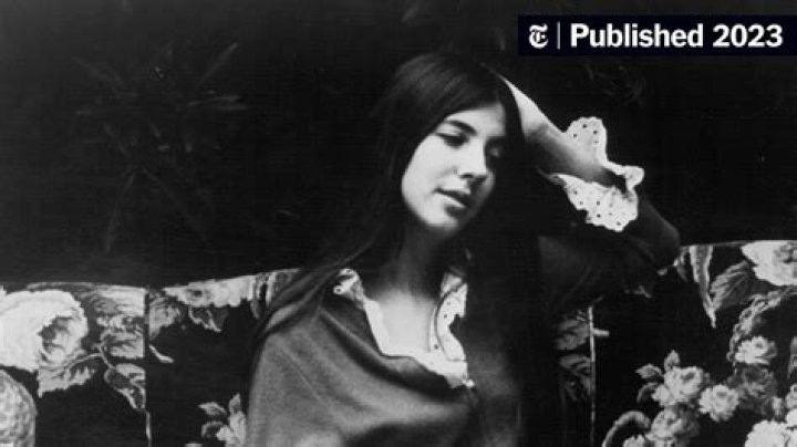 Essra Mohawk, Eclectic Singer and Prolific Songwriter, Passes Away at 75