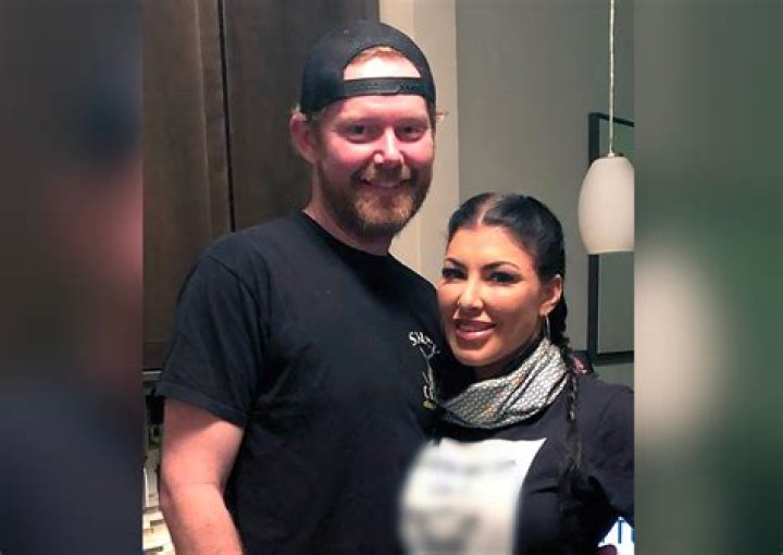 Horrify Accident! Holly Williams Obituary: Fatal Nashville Car Crash Claims Life of Holly Williams. Explore the 20/20 Tragedy. More Details.