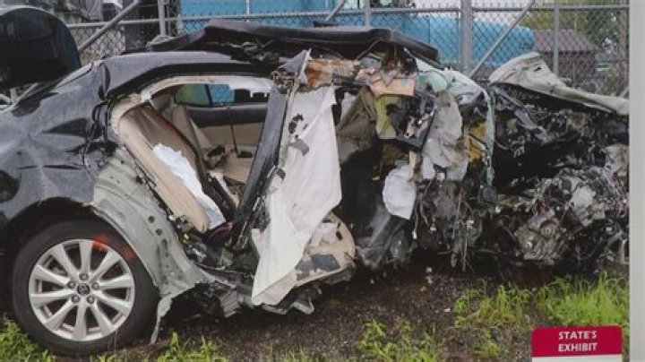 Ian Edsel Barangan Death: A tragic car accident in Brgy. Upper Calajoan, Minglanilla town, resulted in the death of one person and the injury of four others