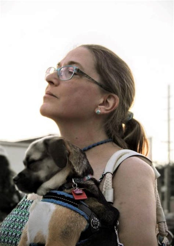 Jennifer Mills Obituary Indiana: Jennifer Mills of Indiana passed away unexpectedly, to the sadness of her family