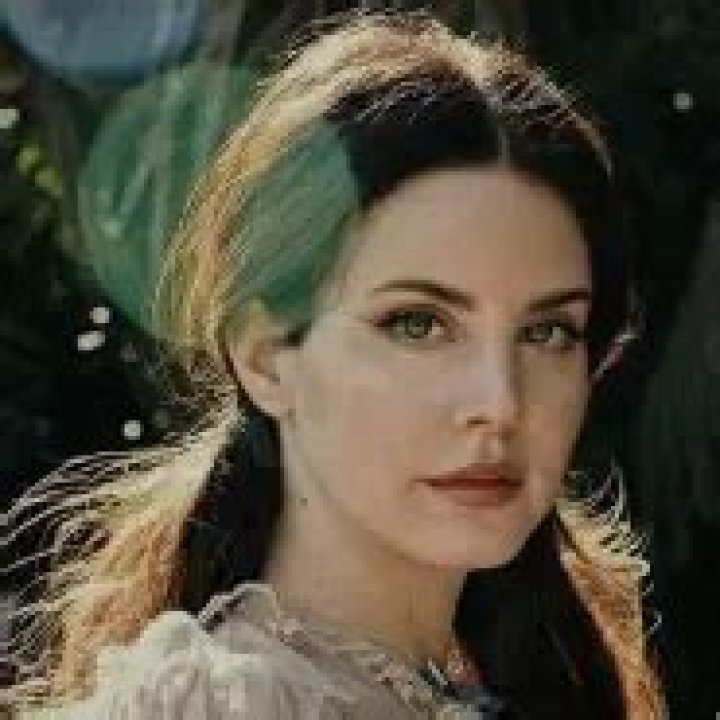 Lana Del Rey - Fishtail Lyrics Meaning