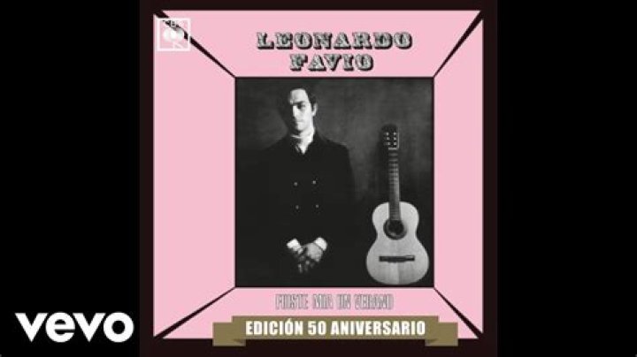 Leonardo Favio Ella...Ella Ya Me Olvidó, Yo la Recuerdo Ahora Lyrics English Translation
