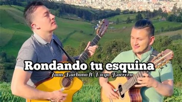 Los Toros Band Rondando Tu Esquina Lyrics English Translation