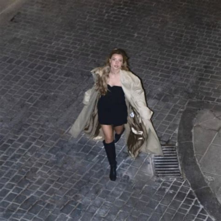 Marina Reche No Me Ves Lyrics English Translation