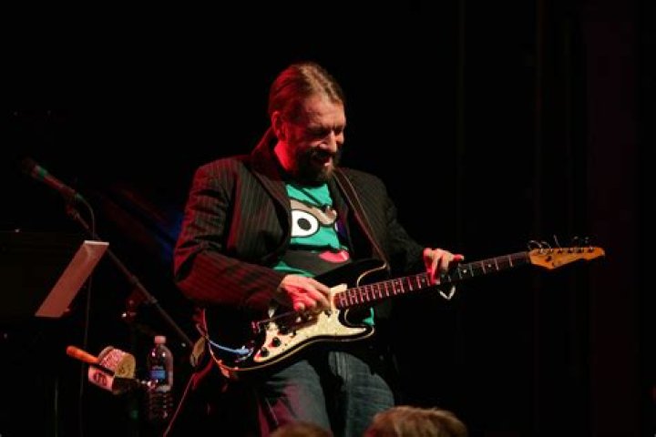 News: Gene Deer Death; A Member of the Slippery Noodle family, Indianapolis musician Gene Deer dead at 59