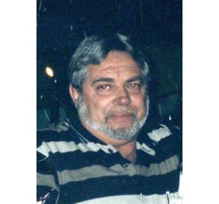 Robert Dishong Car Accident; Senior Programmer, Robert Dishong Passes Away In DUI