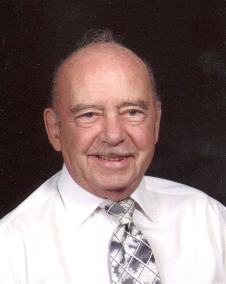 Robert William Berry Obituary – Visitation & Funeral Information