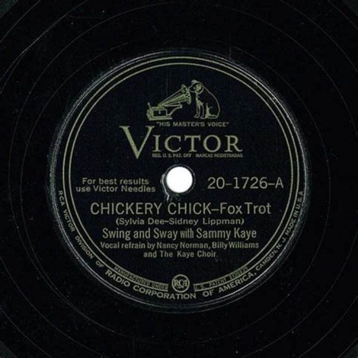 Sammy Kaye & His Orchestra Chickery Chick Lyrics Spanish Translation