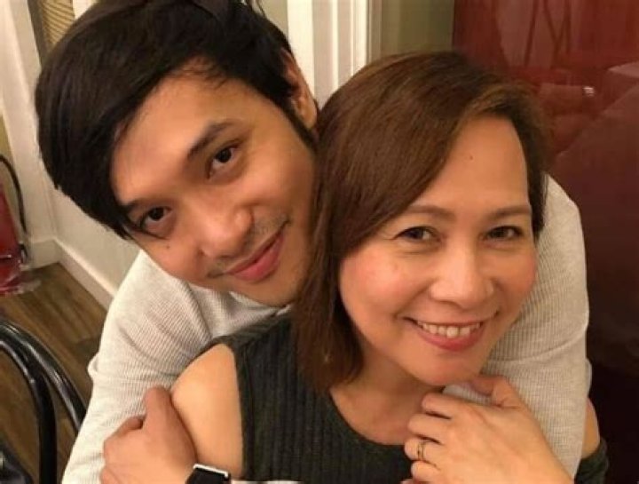 Sara Bacon Obituary News: In Memory of Sara Bacon, Queen Creek, Arizona Grieves the Sudden Loss of a Kind and Strong Woman.