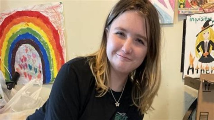 Sheriffs search for missing teen girl from Carroll County last seen at playground