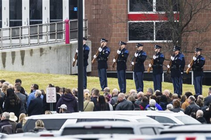 Shocking! Joel Popp, Michigan State Police Trooper Passed Away at 39, Fatally Struck on I-75 near Birch Run, Michigan.