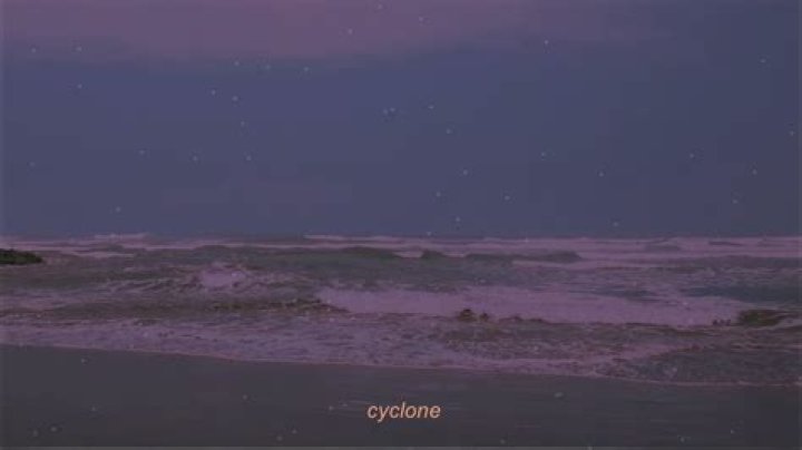 Sticky fingers cyclone lyrics