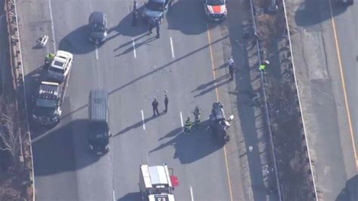 Stoneham, MA Car Accident: 34 year old woman dead after wednesday morning rollover crash on interstate 93