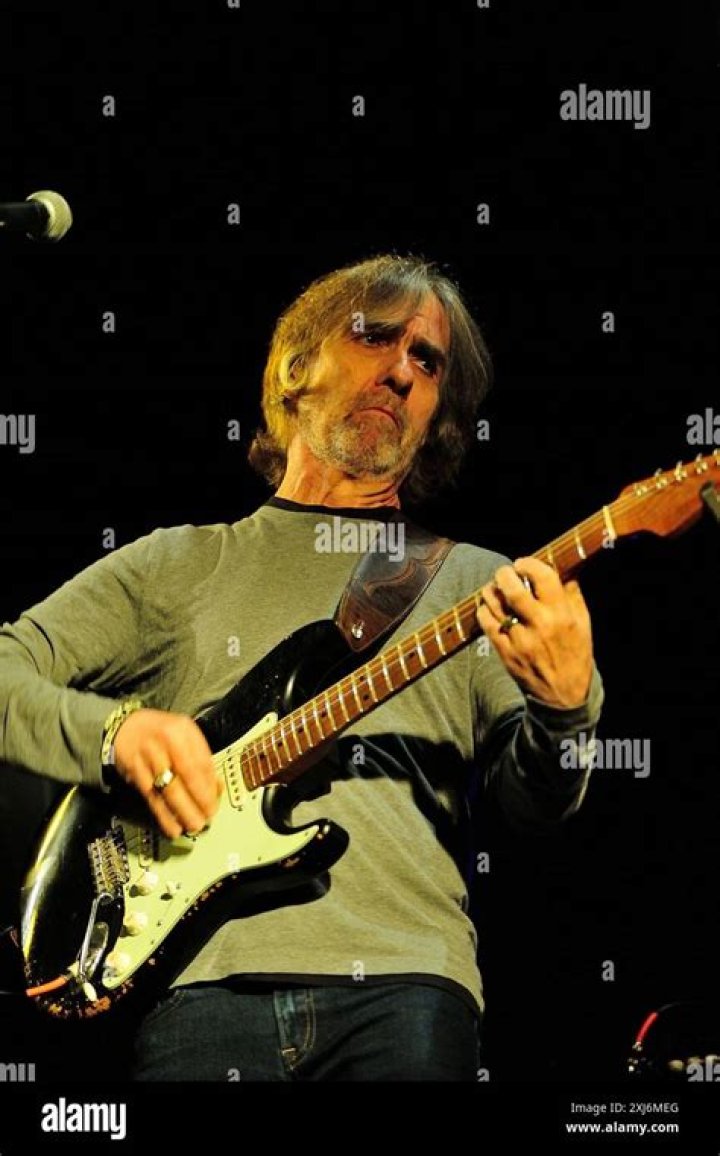 Tragic Loss! Dean Brown Obituary: Renowned Jazz Guitarist and Session Musician, Dean Brown Passes Away, Leaving Fans Mourning.