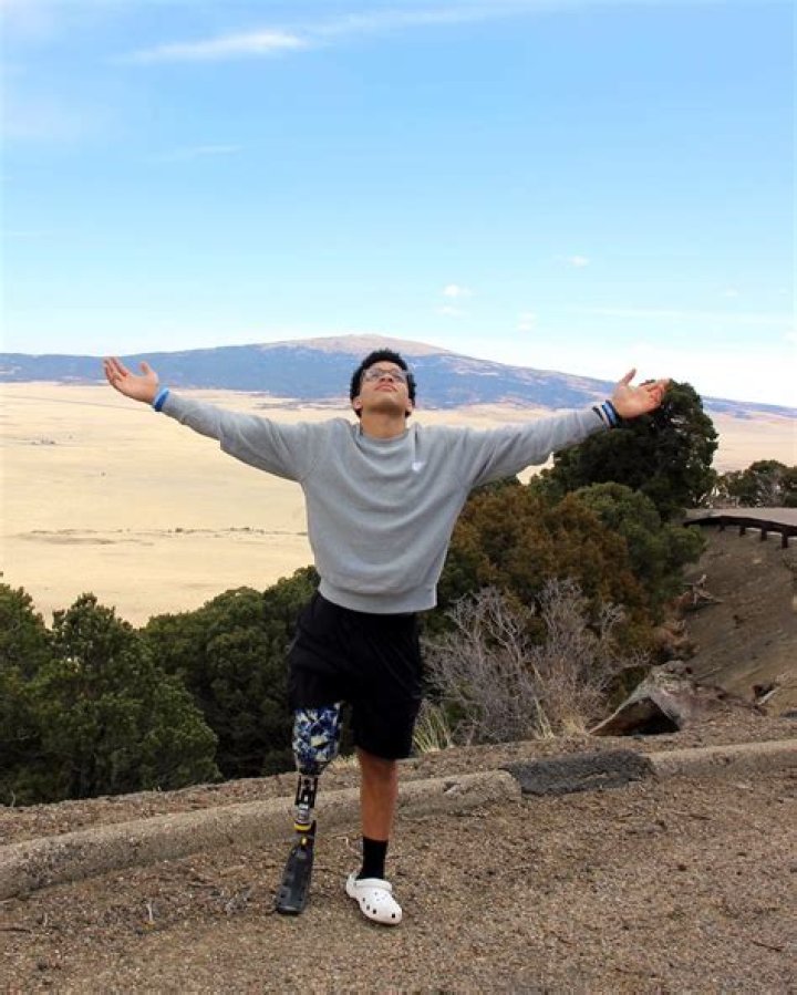 Tragic Loss! Jayden Simmons Obituary: Remembering Jayden Simmons, Courageous 14-Year-Old Athlete and Artist with Contagious Energy and Tenacity.